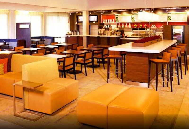 Courtyard Chicago O'Hare Hotel Des Plaines Exterior foto